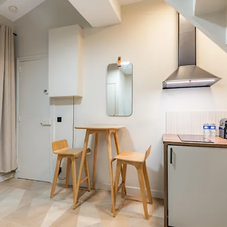 Cosy 2 Pieces Optimise Au Coeur De Chatelet Daire *